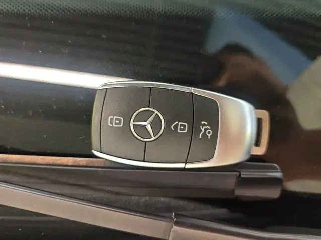 Mercedes-Benz A-Class — Фото автомобиля 8