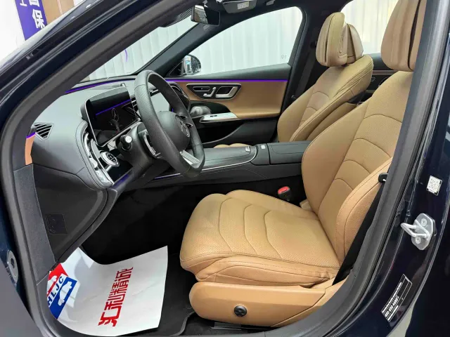 Mercedes-Benz E-Class — Фото автомобиля 10