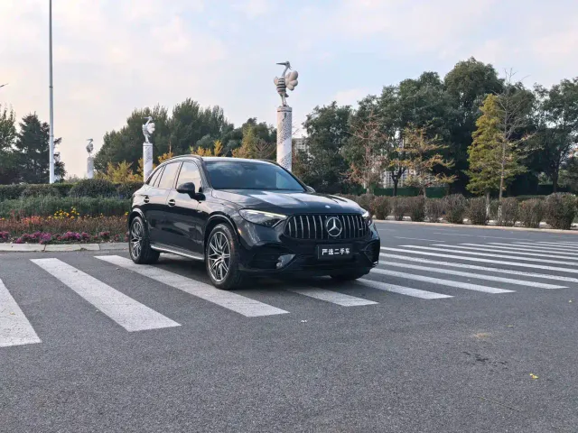 Mercedes-Benz GLC-Class AMG — Фото автомобиля 3