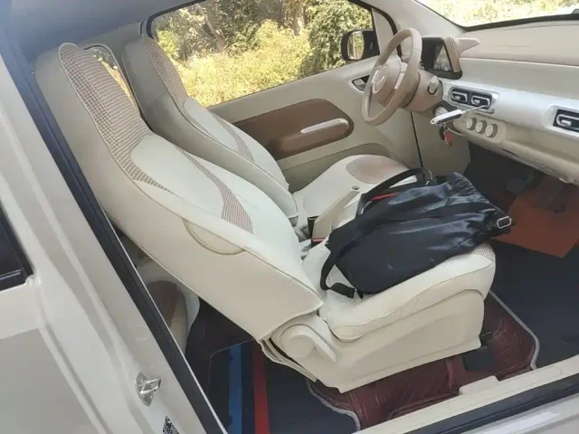 Wuling Hongguang Mini EV — Фото автомобиля 24
