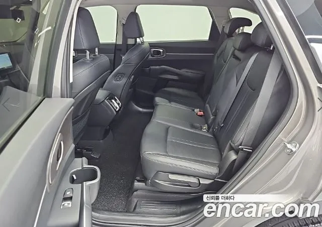 Kia Sorento — Фото автомобиля 12