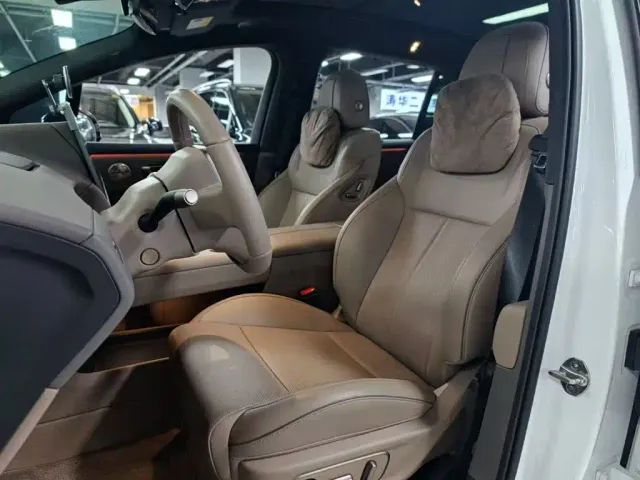 Li Auto i6 — Фото автомобиля 10