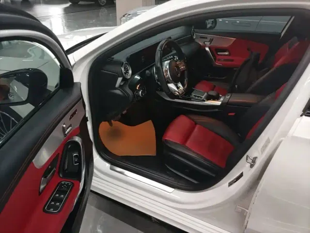Mercedes-Benz A-Class AMG — Фото автомобиля 15