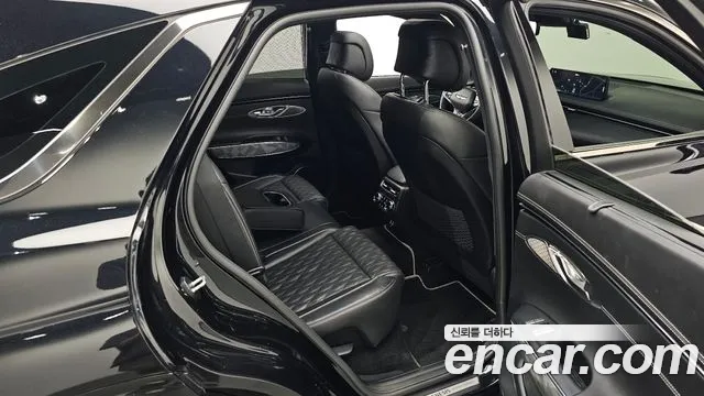 Genesis GV70 2.2 Дизель AWD — Фото автомобиля 11