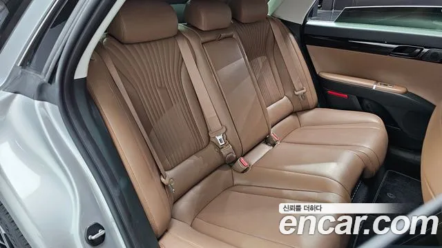 Hyundai Grandeur GN7 — Фото автомобиля 17