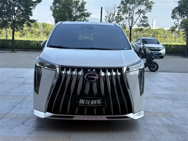GAC Trumpchi M8 — Фото автомобиля 2
