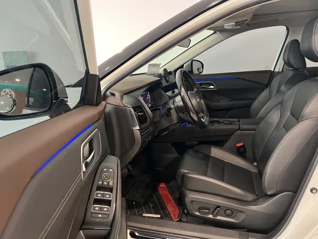 Nissan X-Trail — Фото автомобиля 8