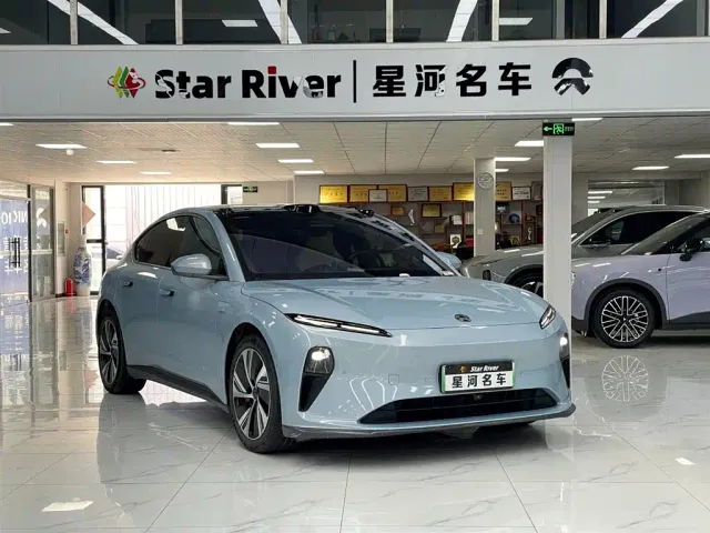 Nio ET5 — Фото автомобиля 3