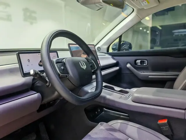 Leapmotor C10 — Фото автомобиля 4