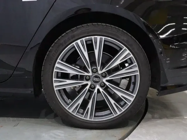 Audi A6L — Фото автомобиля 21