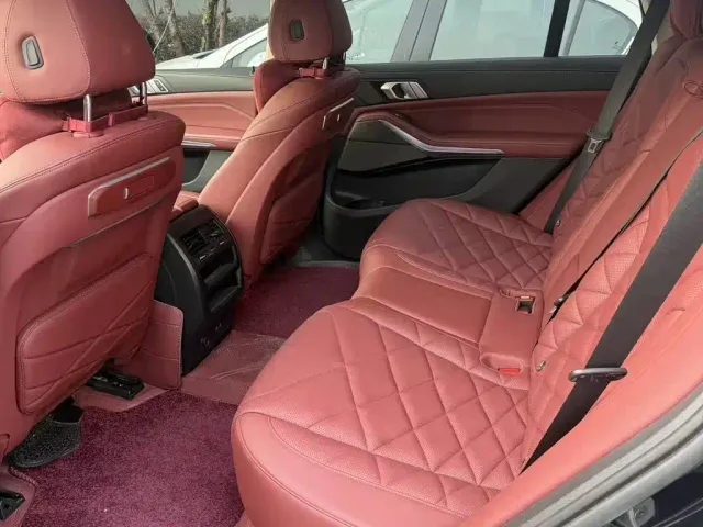 BMW X5 — Фото автомобиля 3