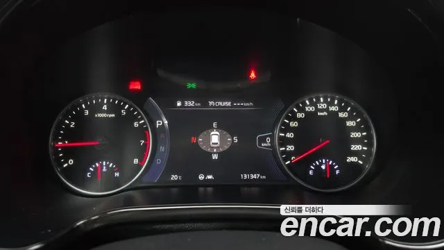 Kia Seltos — Фото автомобиля 8