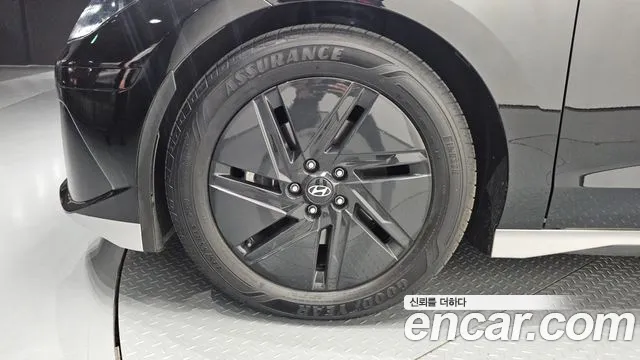 Hyundai Ioniq6 — Фото автомобиля 5