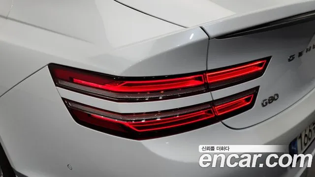 Genesis G80 Бензин 2.5 турбо AWD — Фото автомобиля 23