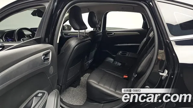 Renault Korea XM3 — Фото автомобиля 10