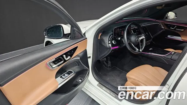 Mercedes-Benz E-Class W214 — Фото автомобиля 10