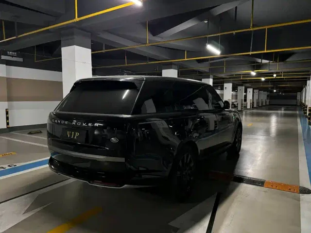 Land Rover Range Rover — Фото автомобиля 7