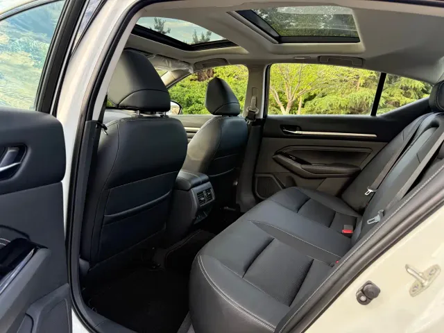 Nissan Teana — Фото автомобиля 9