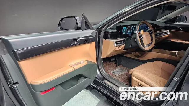 Hyundai Grandeur GN7 — Фото автомобиля 16
