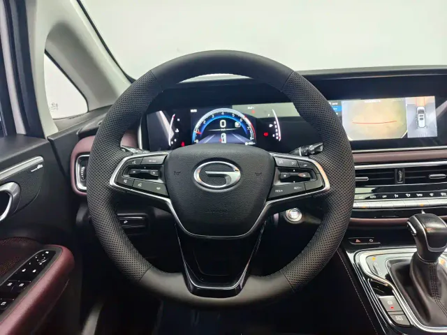 GAC Trumpchi M6 — Фото автомобиля 7