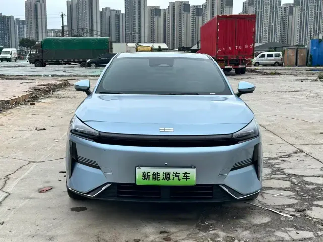 Geely Galaxy L6 — Фото автомобиля 2
