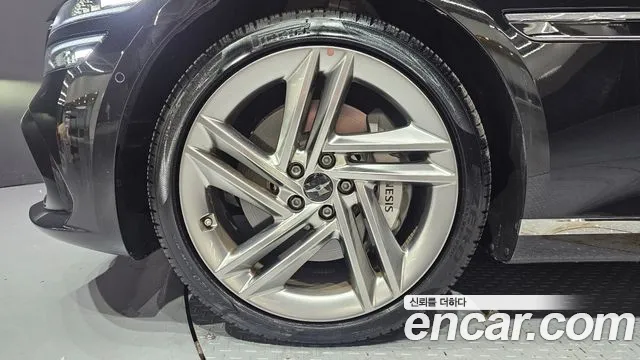 Genesis G80 RG3 — Фото автомобиля 5