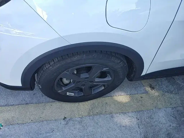 Geely Geometry E Firefly — Фото автомобиля 22