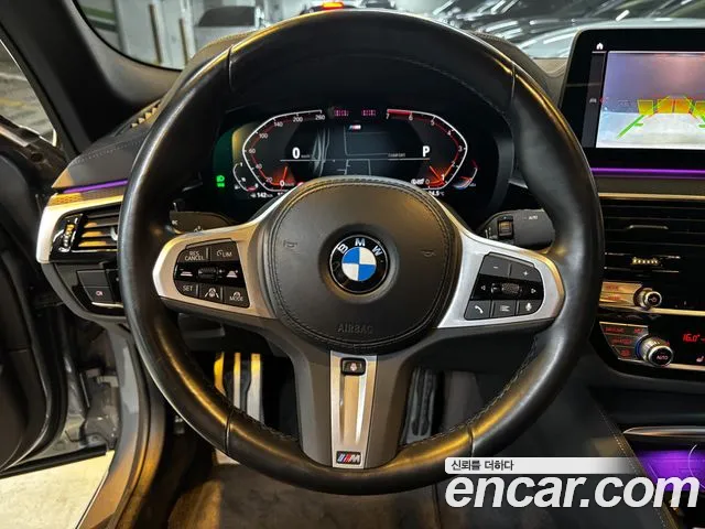 BMW 5-Series — Фото автомобиля 6