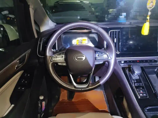 GAC Trumpchi M8 — Фото автомобиля 11