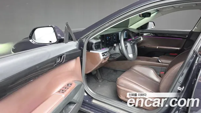 Hyundai Grandeur GN7 — Фото автомобиля 10