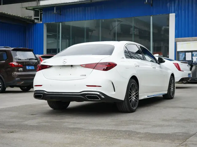 Mercedes-Benz C-Class — Фото автомобиля 5