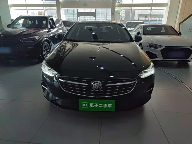 Buick Regal — Фото автомобиля 2