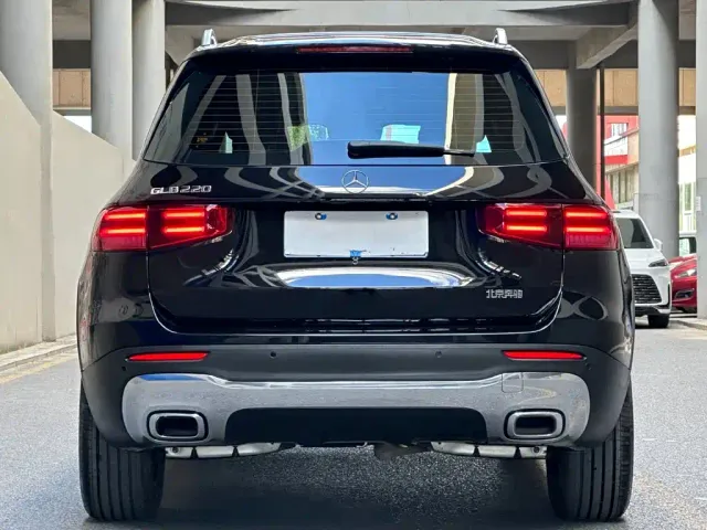 Mercedes-Benz GLB-Class — Фото автомобиля 4