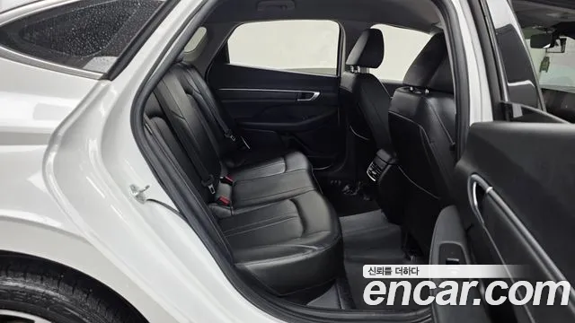 Hyundai Sonata Sonata Edge(DN8) 2.0 LPG(Коммерческий) — Фото автомобиля 11