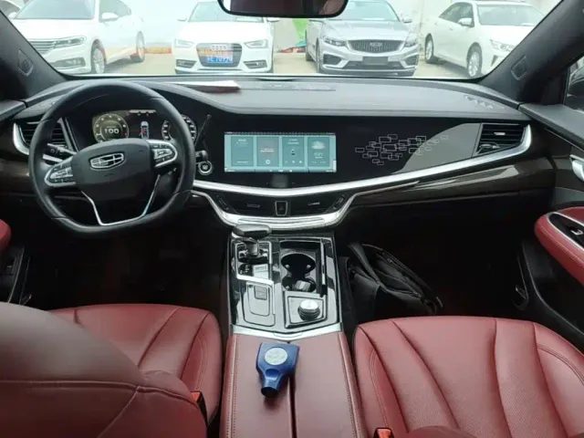 Geely Borui — Фото автомобиля 9