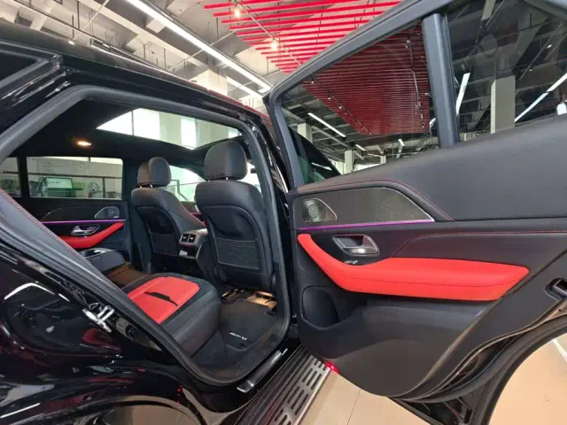 Mercedes-Benz GLE Coupe AMG — Фото автомобиля 26