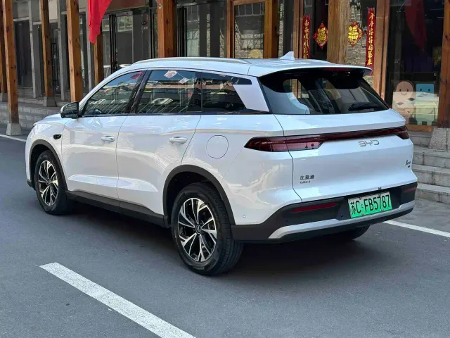 BYD Song Pro — Фото автомобиля 11