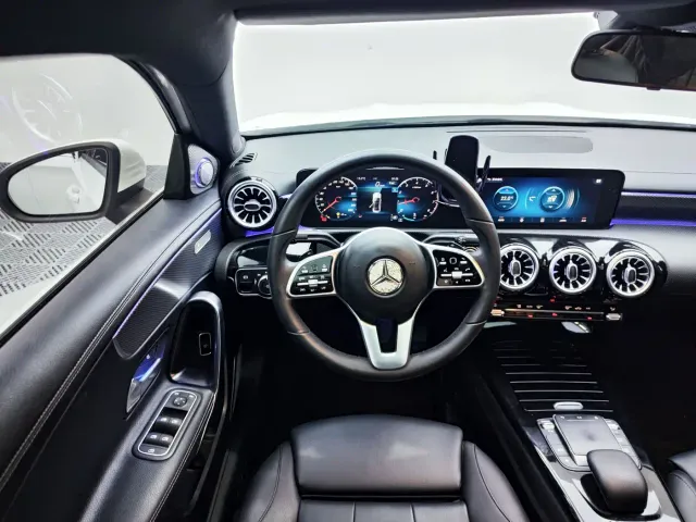 Mercedes-Benz A-Class — Фото автомобиля 9