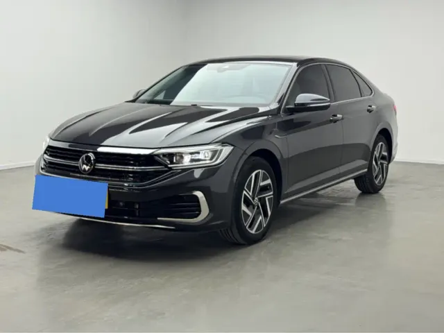 Фотография автомобиля — Volkswagen Sagitar