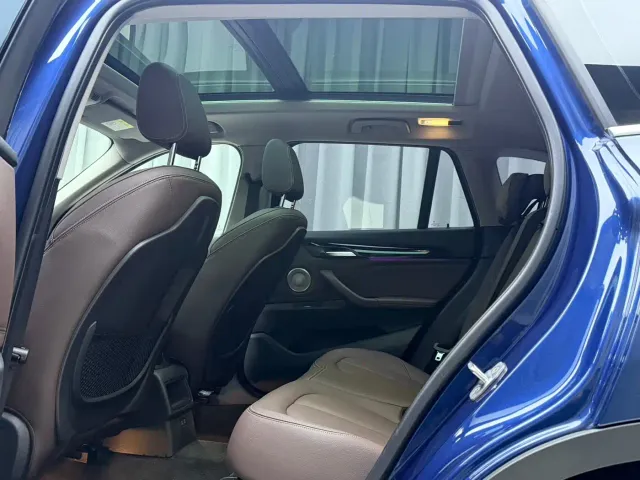 BMW X1 — Фото автомобиля 16