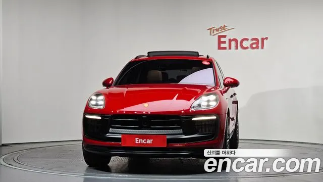 Porsche Macan — Фото автомобиля 3