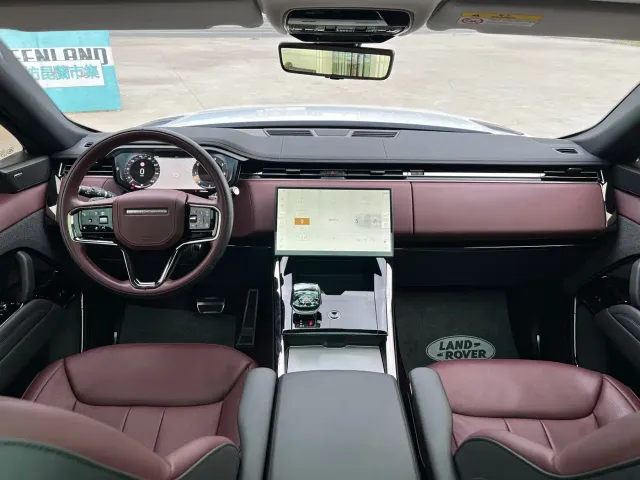 Land Rover Range Rover Sport — Фото автомобиля 4