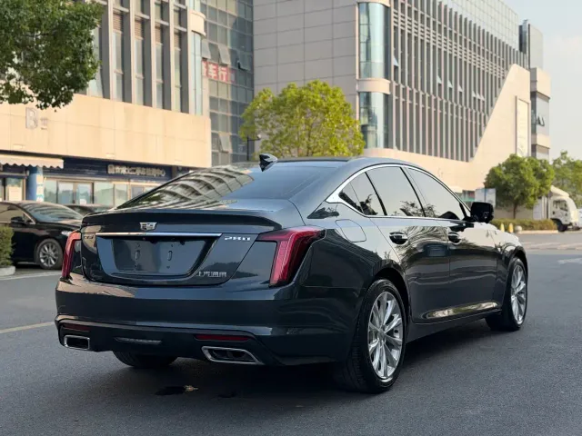 Cadillac CT5 — Фото автомобиля 18