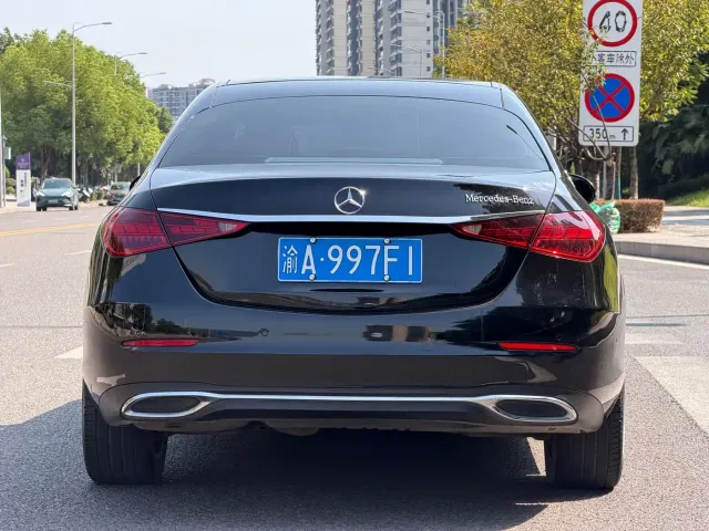 Mercedes-Benz C-Class — Фото автомобиля 12