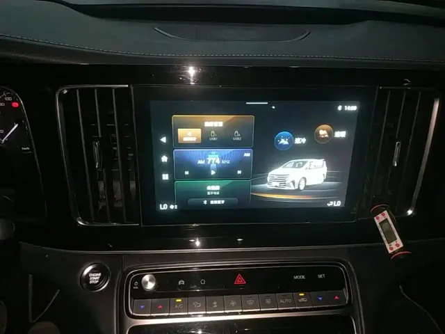 GAC Trumpchi M8 — Фото автомобиля 12