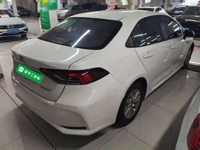 Toyota Corolla — Фото автомобиля 6