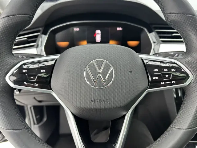 Volkswagen Magotan — Фото автомобиля 12