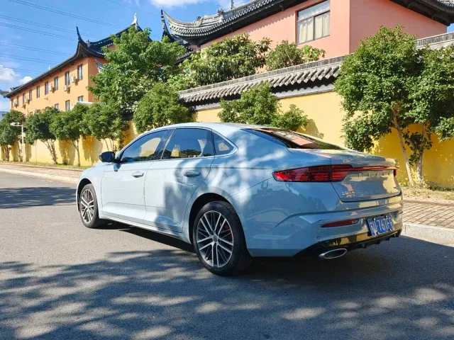 Geely Xingrui — Фото автомобиля 16