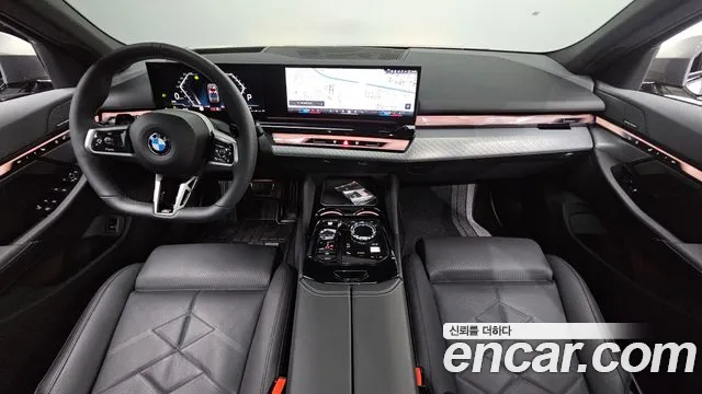 BMW 5-Series 5 серия (G60) 530i xDrive M Sport — Фото автомобиля 7