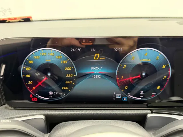 Mercedes-Benz GLB-Class — Фото автомобиля 16